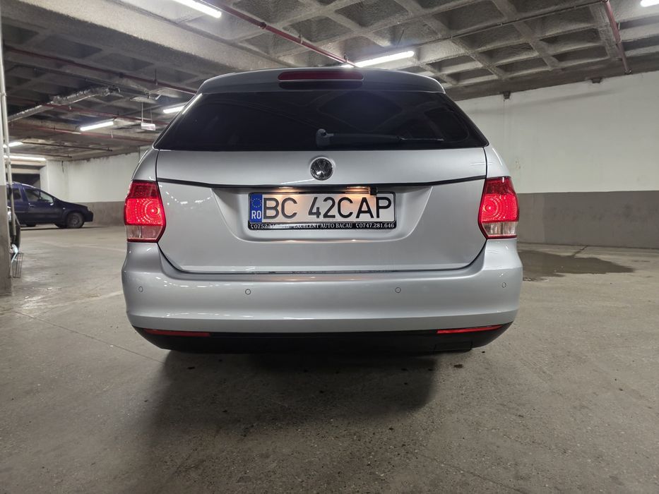 VW  Golf  5  break / benzina / 160 cp