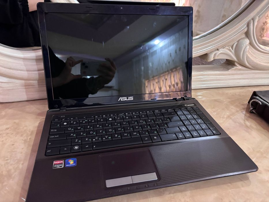 2 та ноутбук сотилади