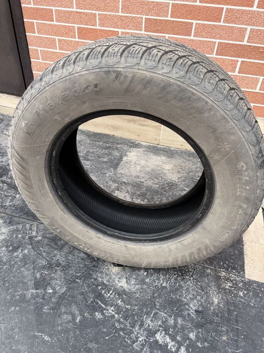 Продам зимние шины