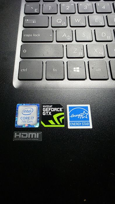 Ноутбук Zenbook Pro Asus UX550V