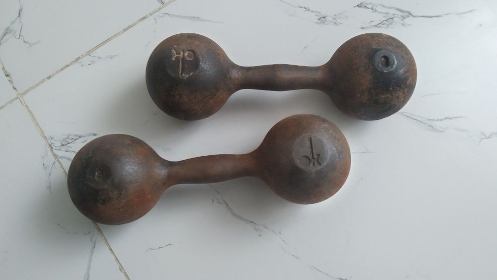 Продам гантели советские 8 кг