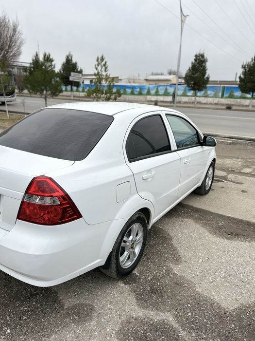 Идеал автомат нексия 3 сотилади!