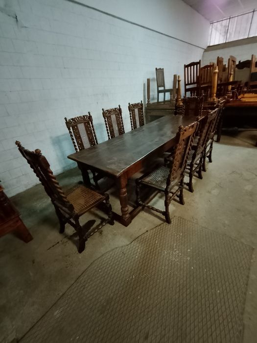 Масивни Маси и столове