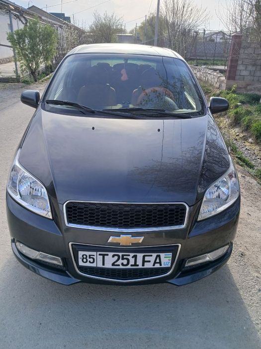 Нехия 3 Мокрый асфальт холати Почти янги ало даражада.