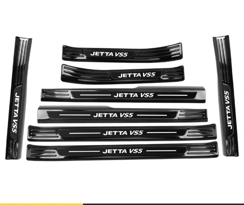 Продаются накладка на пороги JETTA VS5, VS7