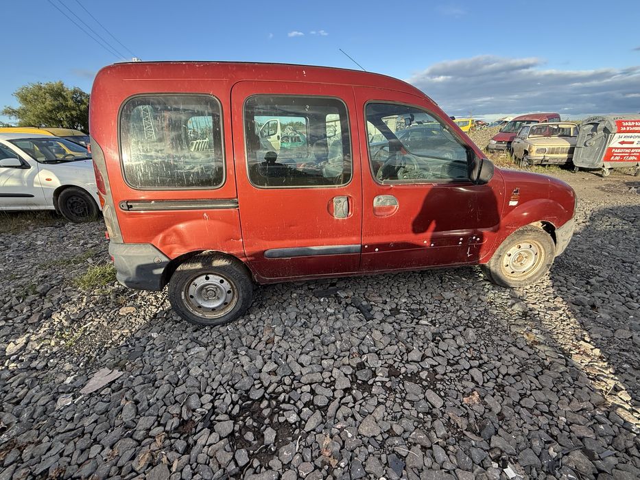 Продавам Рено Канго 1.9   на части