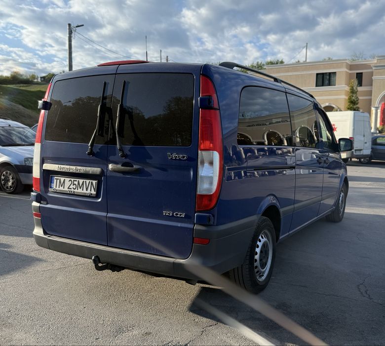 Mercedes Vito 113 , 7+1 Locuri