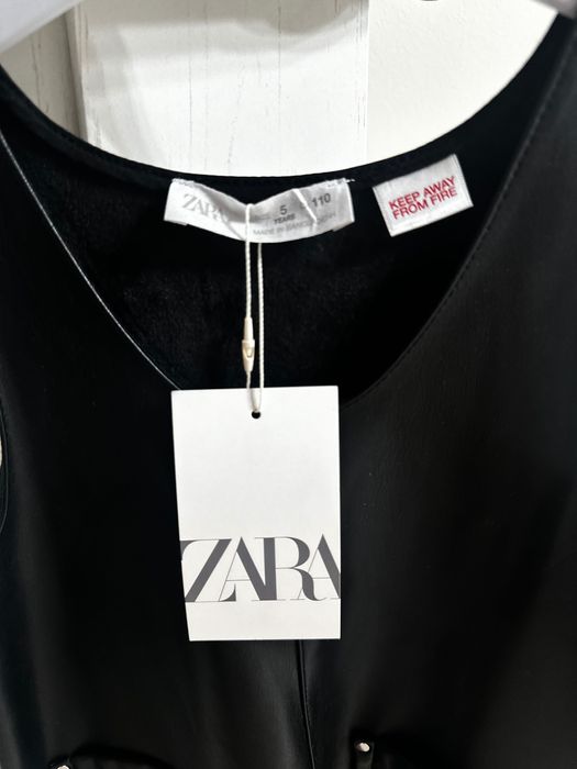 Zara: Новый кожаный сарафан