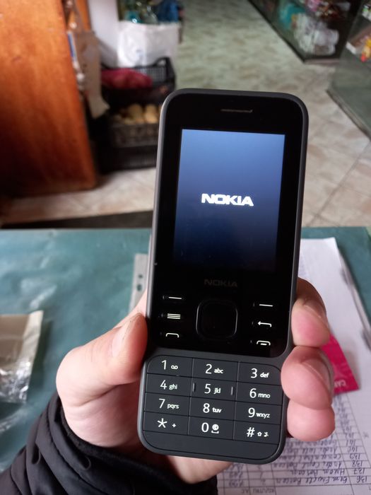 Vând telefon Nokia 6300 vechi pt Colecționari sau Pasionați