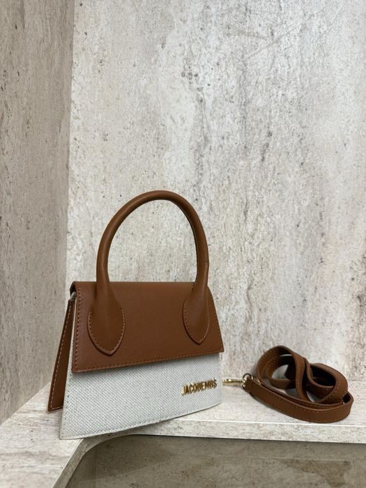 Дамски чанти Pinko, Jacquemus, Coach