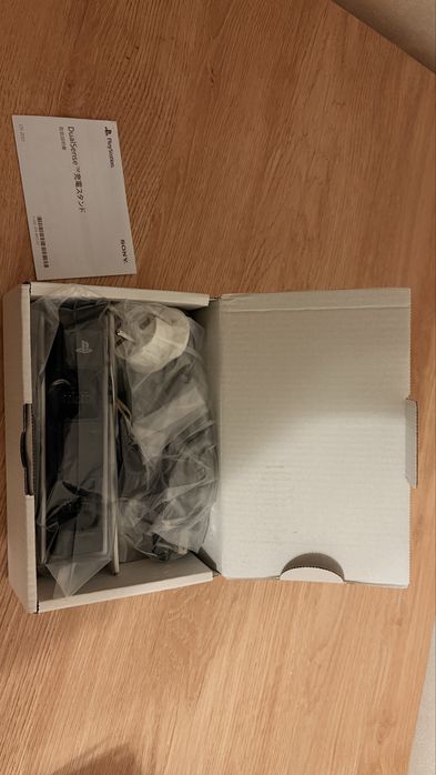 Зарядка для геймпадов Dual Sense PS5