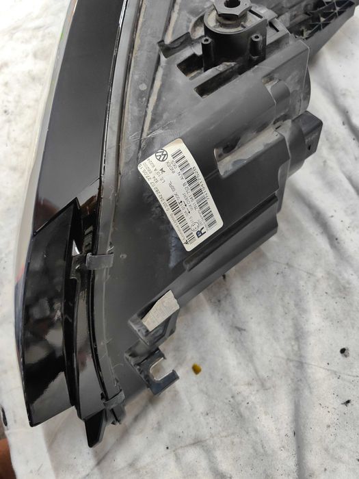 Оригинален фар Vw Sharan Led Bixenon