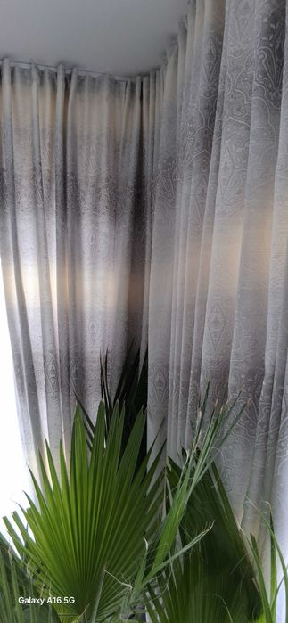 Плътни завеси 8бр. + 8бр. колани за стена