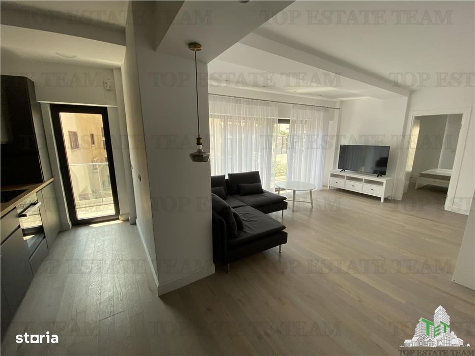 Apartament cu 3 camere de vanzare in Piata Victoriei — fotografia 3