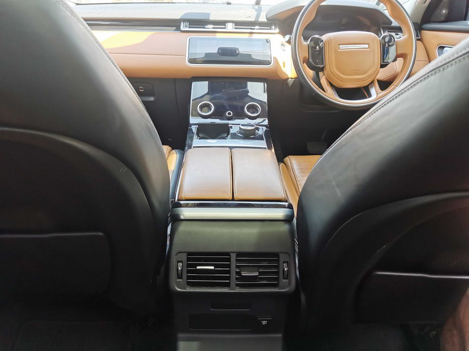 Dezmembrez land rover velar 2.0 DTH/bara fata velar/capota velar/far/