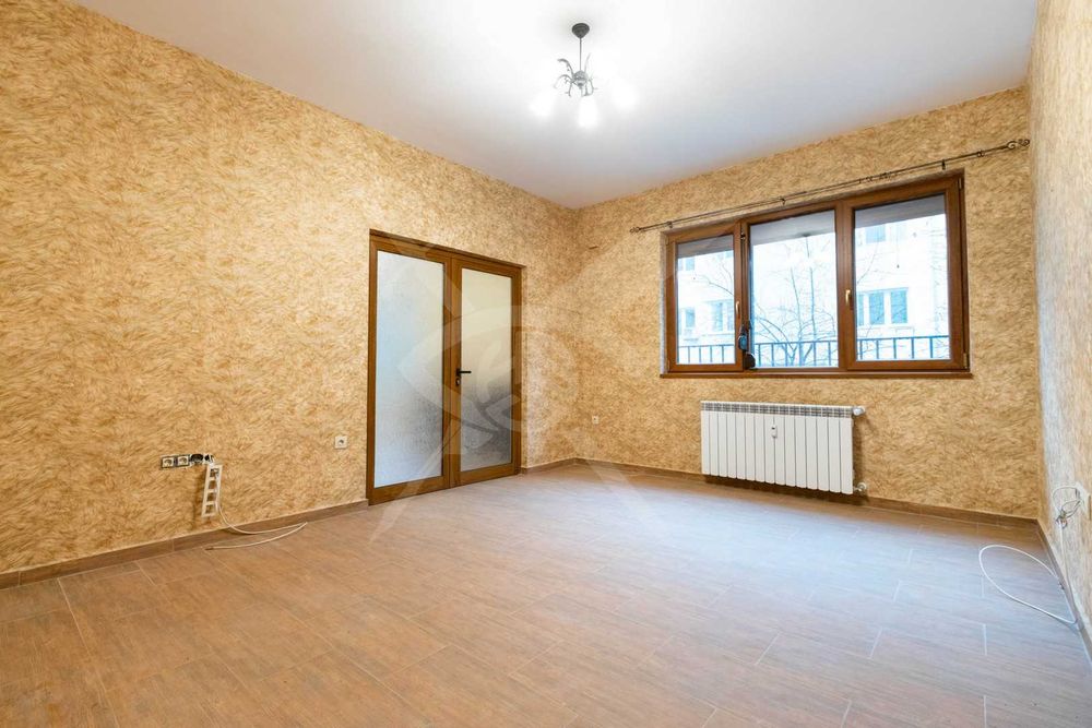 Многостаен апартамент в Центъра на град София № 102355