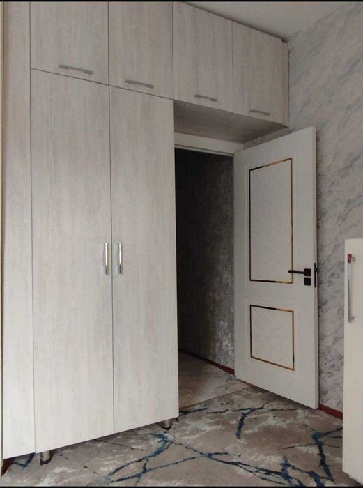 Квартира сотилади Олмазор тумани Алока ор.р Мехмон ресторани