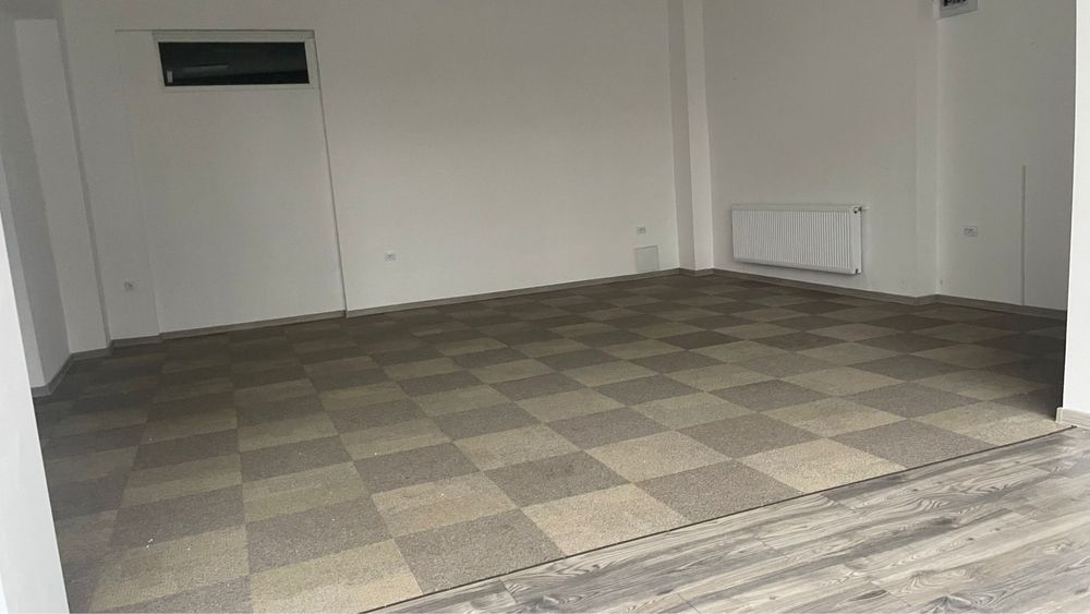 Spațiu comercial de închiriat