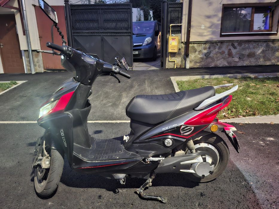 Vand scuter electric Rdb storm