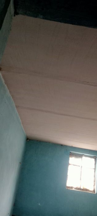 Noturar  binosi 800 mqv sotiladi Yangibozor tumani