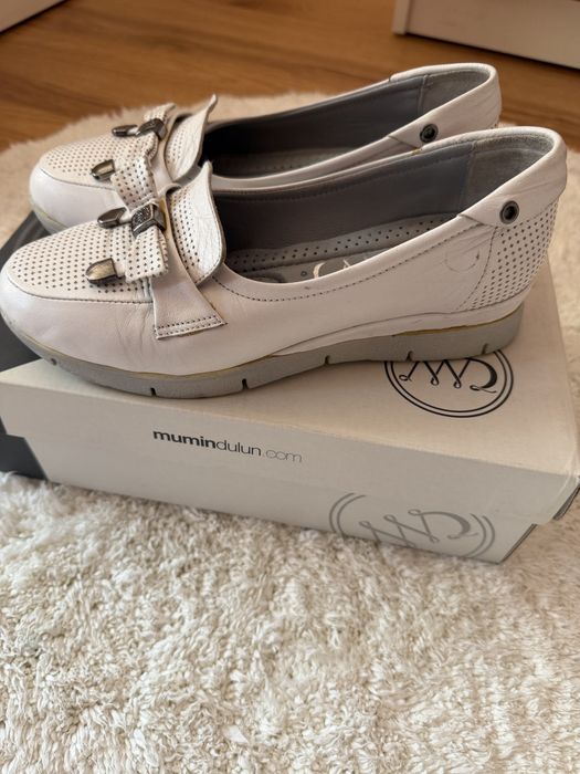 Дамски обувки естествена кожа