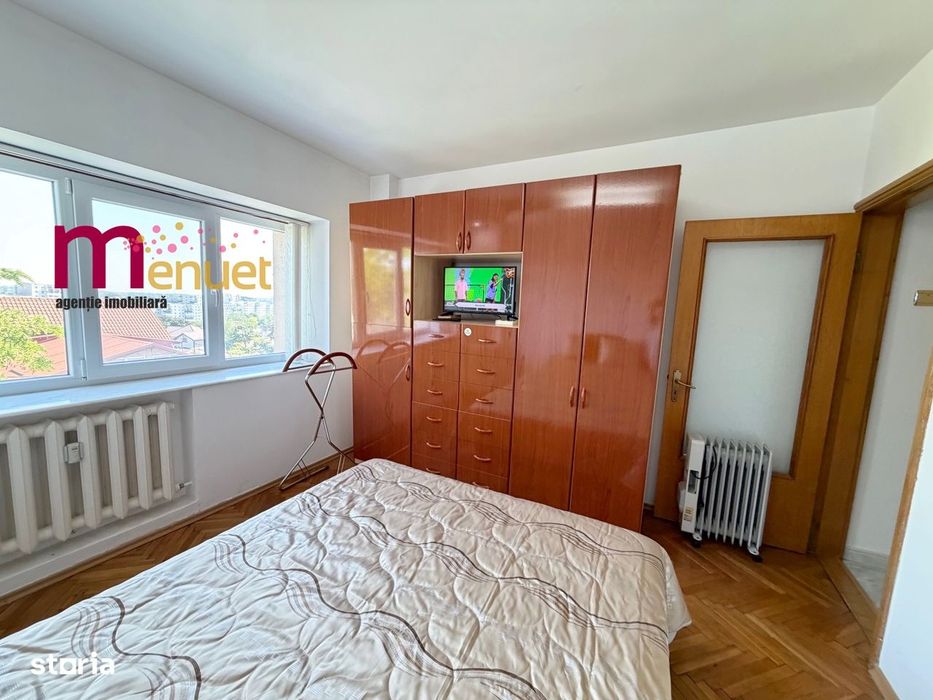 Apartament 3 camere,luminos,strada Victoriei
