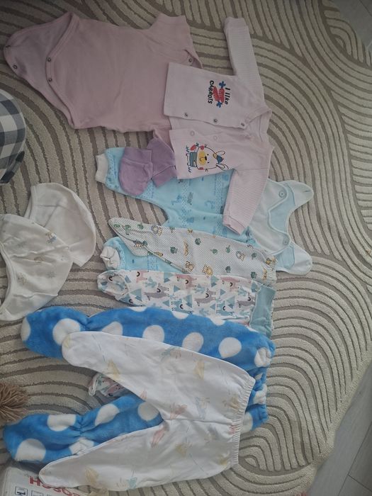 Отдам детские вещи