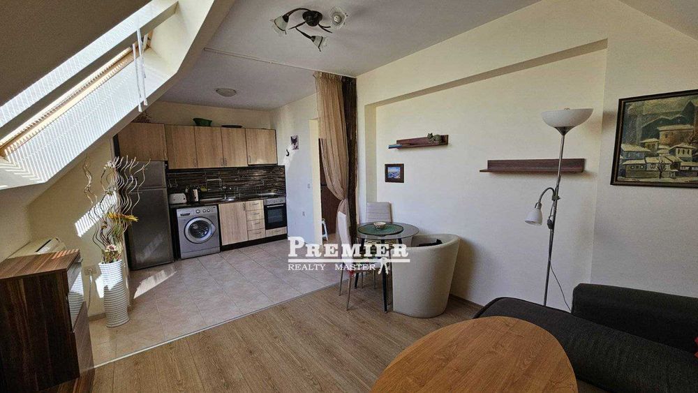 Продава се Двустаен апартамент в Черноморец - 70 кв.м за 1429 €/кв.м - Снимка #7