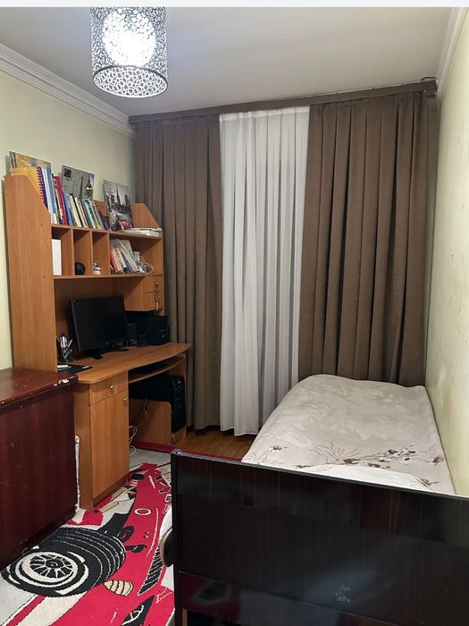 Квартира продаётся метро Хамза Новза 4/4/5 балкон 2*6 Чиланзар Е кварт