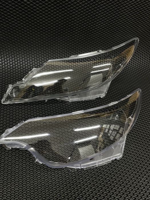 Стекла фар Тойота Естима
