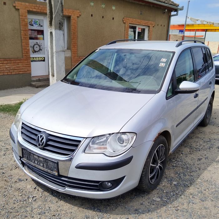 Bara fata completa VW Touran Facelift an 2006-2010