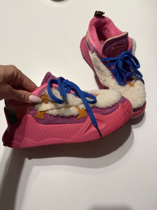 Дамски маратонки Off White