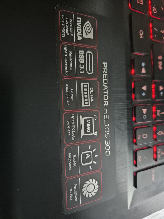 Ноутбук predator helios 300