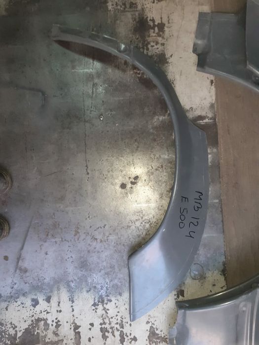 Арки Мерседес 124