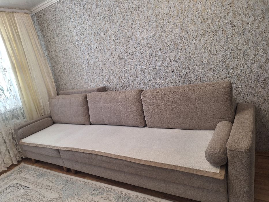 Продам диван 3 метра