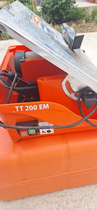 Електрическа машина за рязане на плочки Norton Clipper TT200 EM 800 W, Ø 200x 25.4 мм, куфар