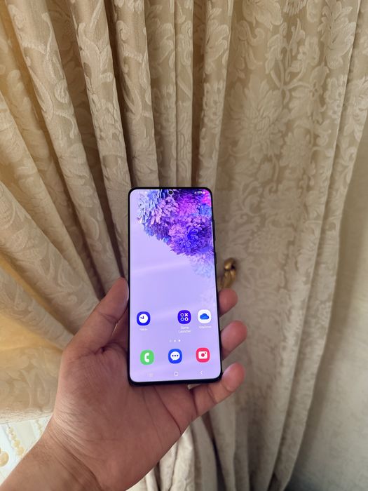 Samsung S20+ /128Gb В отличном состоянии