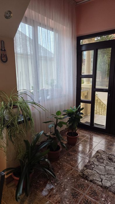 Casa familiala de vanzare in Balc