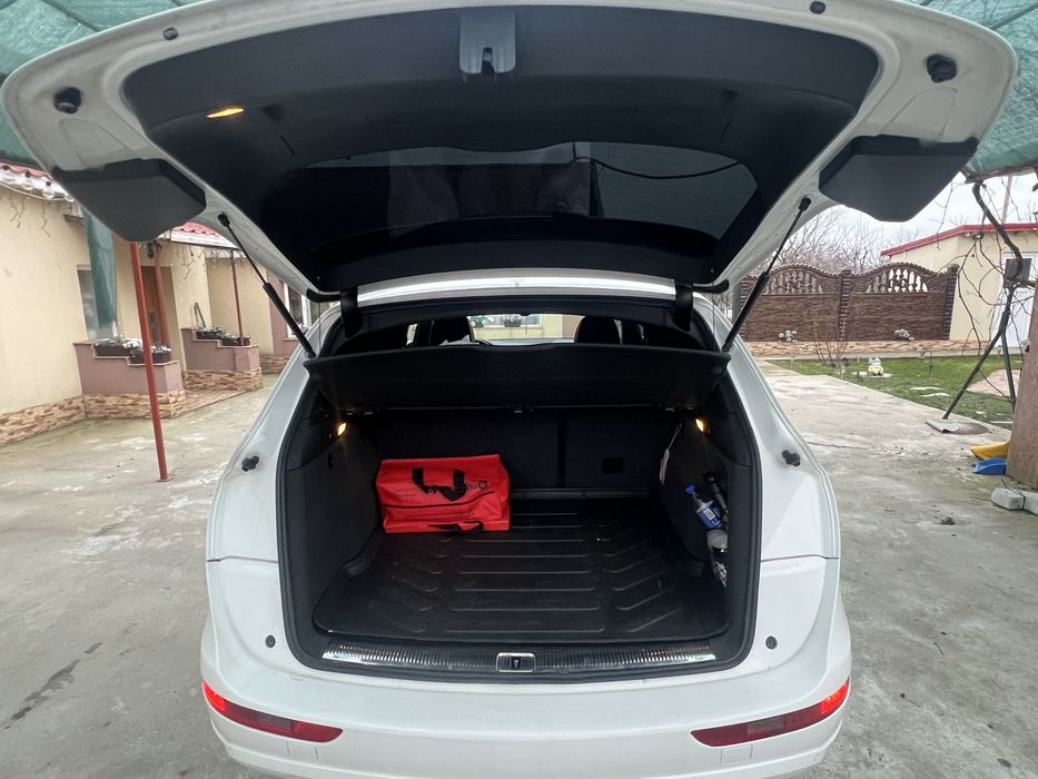 Audi Q5 2.0 TDI S-line quattro