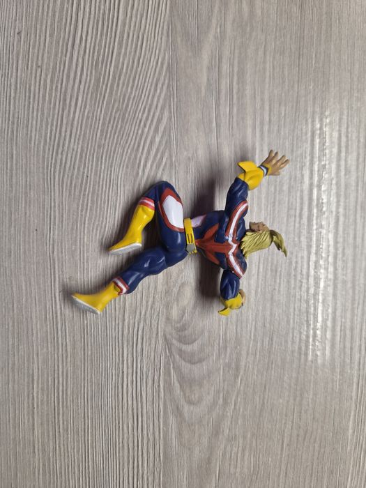 Figurina All Might