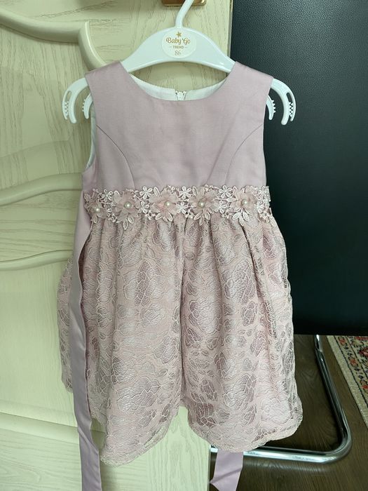 Платье нарядное 5000тг