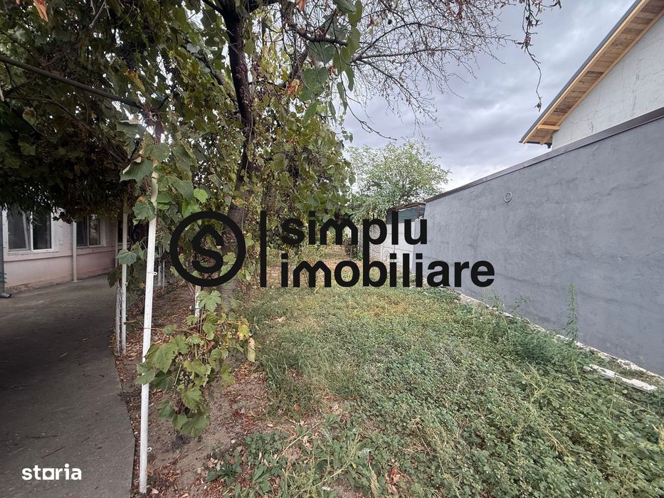 Casă cu teren 624 mp