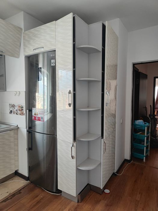 Кухонный гарнитур большой