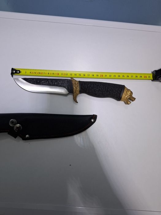 Нож със ловни мотиви