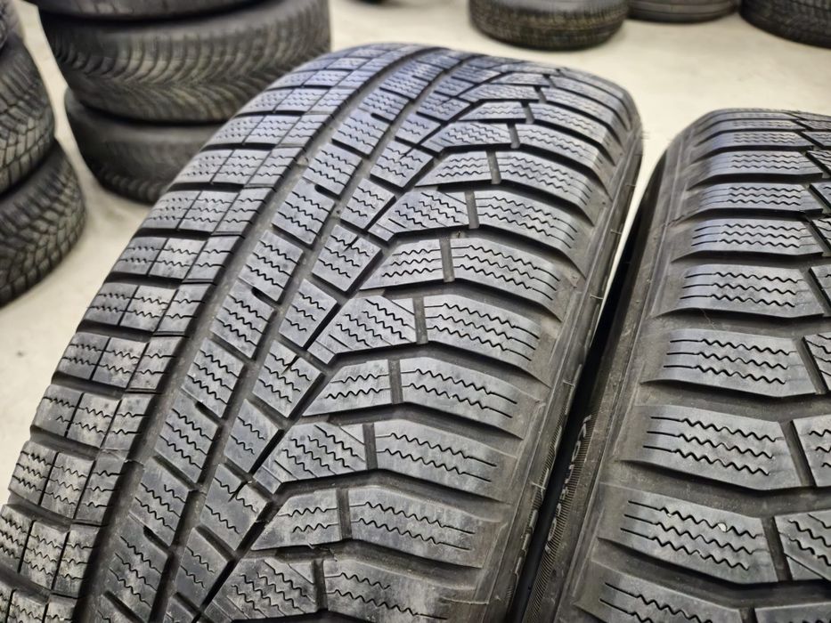 4 anvelope iarna Hankook 225 60 18 stare foarte buna