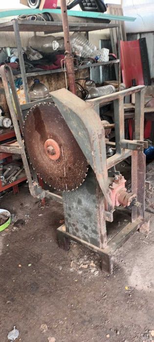 Продавам трактор янмар 22 коня със този инветар от снмките