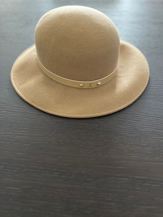 Patrizia Pepe шапка