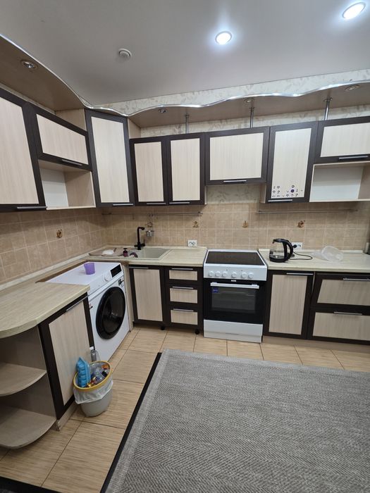 Продам Кухонный гарнитур есть доставка