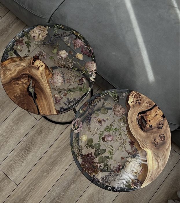 Масичка за кафе от епоксид и дърво