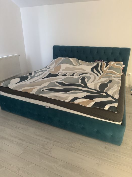 Pat tapitat Mobexpert 200x200, ca nou, saltea Ortopedica -Best Sleep